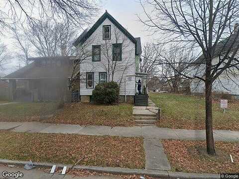 21St, MILWAUKEE, WI 53206