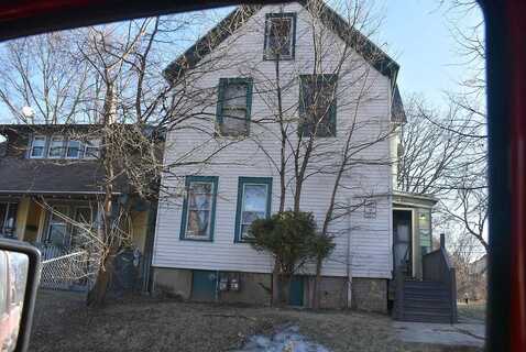 21St, MILWAUKEE, WI 53206