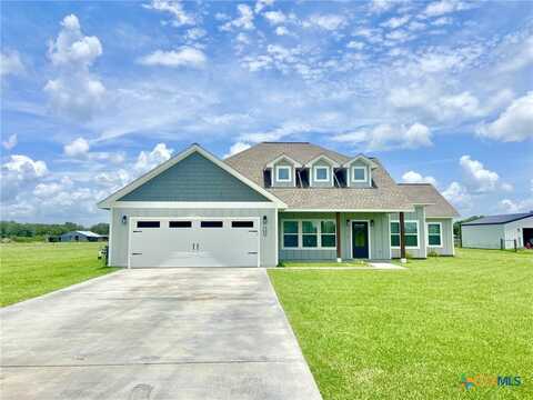 146 Meadow Creek Drive, Inez, TX 77968