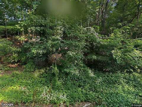 Maple, NORWICH, CT 06360
