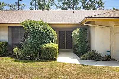 Frw, Los Angeles, CA 90044