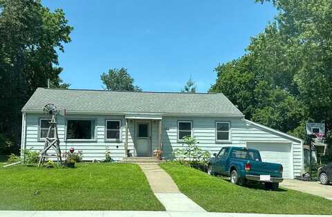 1St, MORRISTOWN, MN 55052
