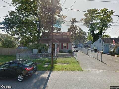 Tillie, BAY SHORE, NY 11706