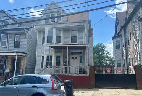 Chester, NEWARK, NJ 07104