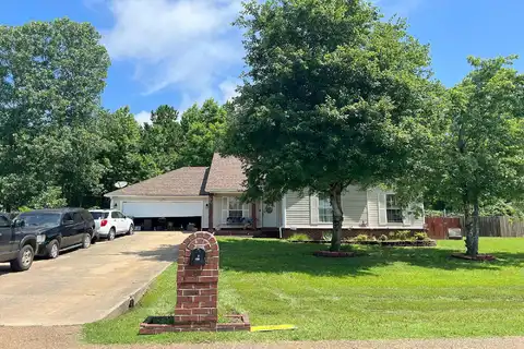 Julia, ATOKA, TN 38004