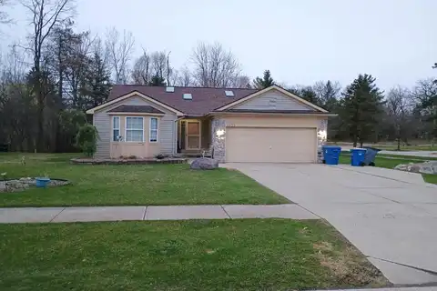 Mill Creek, WATERFORD, MI 48327