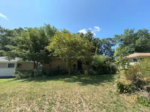 Southlawn, WYOMING, MI 49509