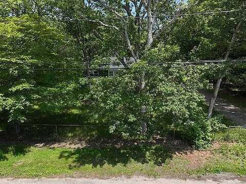 Dourland, MEDFORD, NY 11763