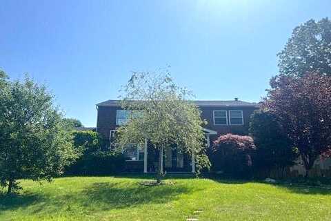 Kyle, BELLPORT, NY 11713