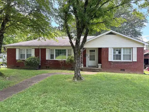 Forrest, CAMDEN, TN 38320