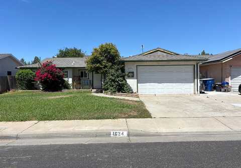 Scott, CLOVIS, CA 93611