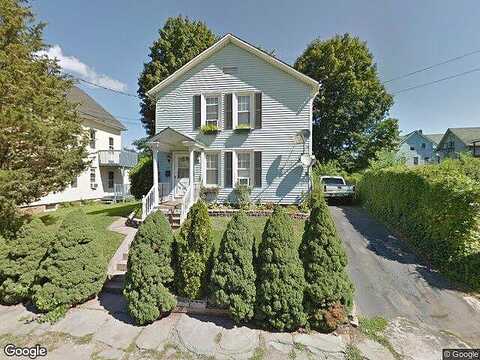 North, MERIDEN, CT 06451