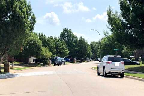 Shawnee, JUSTIN, TX 76247