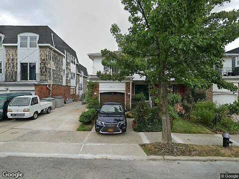 23Rd, BAYSIDE, NY 11360