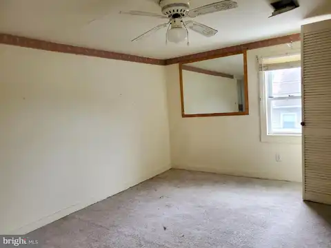 Southwerk, WINCHESTER, VA 22601