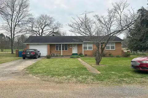 Circle, SOUTH FULTON, TN 38257