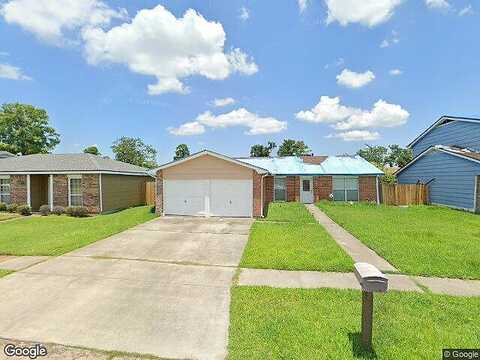 Redbud, HARVEY, LA 70058