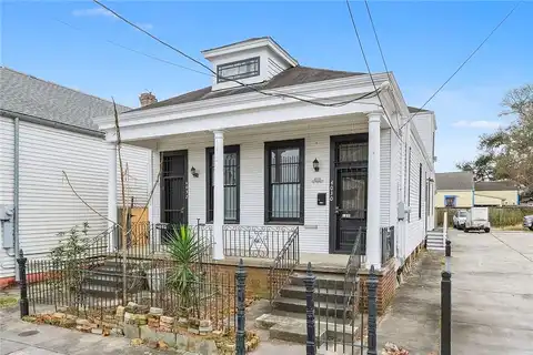 Saint Claude Avenue, New Orleans, LA 70117