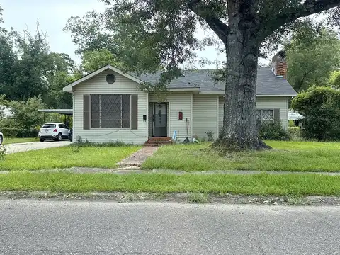 10Th, OAKDALE, LA 71463