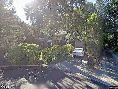 Fairway, MANHASSET, NY 11030