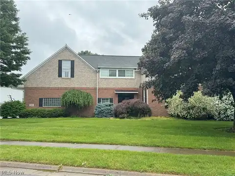 Nobles Pond, CANTON, OH 44718