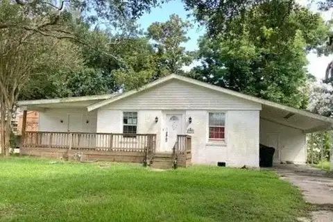 Funderburk, HOUMA, LA 70364