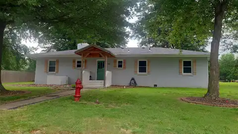 Main, MOUNT VERNON, MO 65712