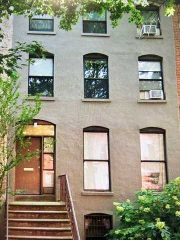 Warren, BROOKLYN, NY 11217