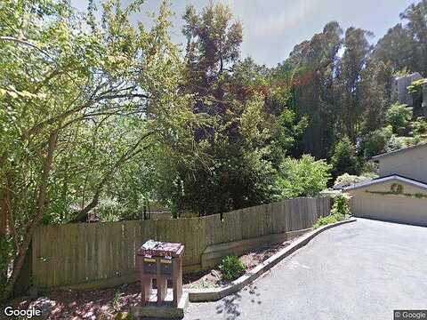 Pinehaven, OAKLAND, CA 94611