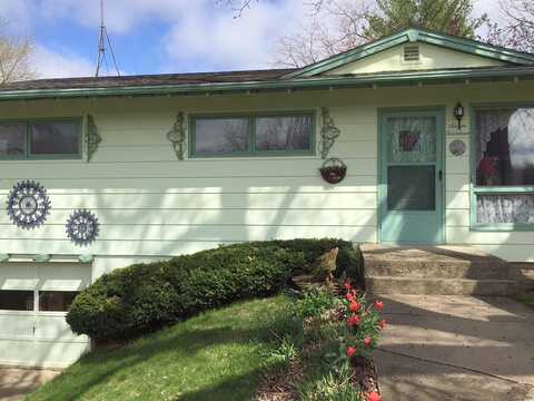 11Th, CHEROKEE, IA 51012