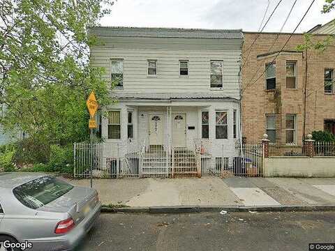 Garside Ave, NEWARK, NJ 07104