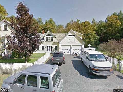 Town House, CORNISH, NH 03745