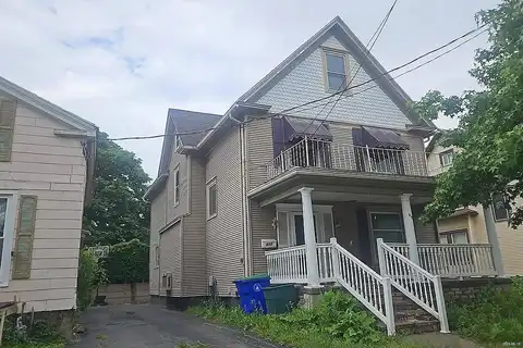 Main, MEDINA, NY 14103