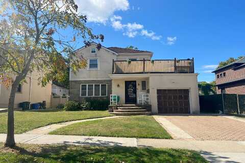 214Th, QUEENS VILLAGE, NY 11427