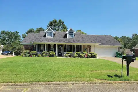 Sycamore, TUPELO, MS 38801