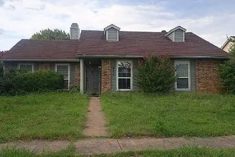 Lesa, GARLAND, TX 75042
