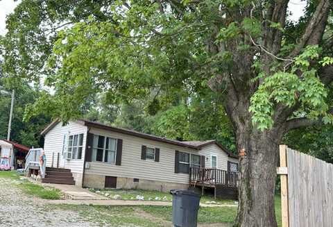 S 9Th St, Mitchell, IN 47446