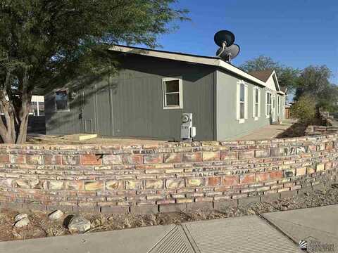 E 36 Ln, Yuma, AZ 85364