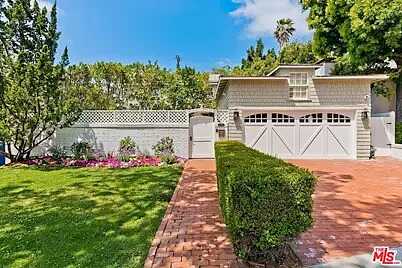 Avalon &Amp; Mckinle, Los Angeles, CA 90027