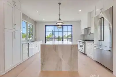 Del Ma, Los Angeles, CA 90066