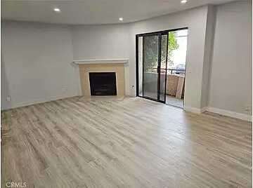 Denver Av, Los Angeles, CA 90044