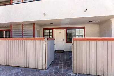 Dobinson S, Los Angeles, CA 90011
