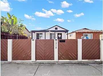 Fairview/Centiniel, Los Angeles, CA 90032