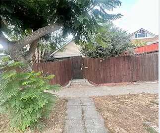 Franklin/Labre, Los Angeles, CA 90041