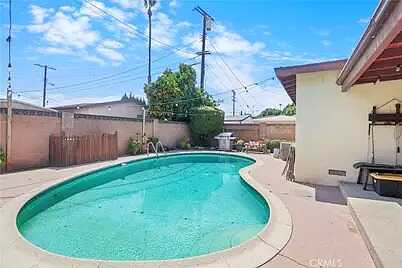 Huntington Drive S And Edlof, Los Angeles, CA 90041