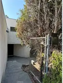 Los Feli, Los Angeles, CA 90032