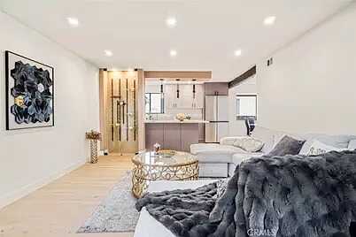 Magnoli, Los Angeles, CA 90022