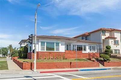 Mulholland D, Los Angeles, CA 90024