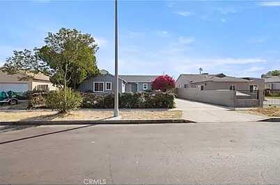 N Fuller Av, Los Angeles, CA 90007