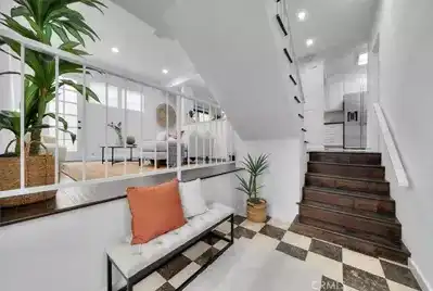 Riverside And Fulto, Los Angeles, CA 90025